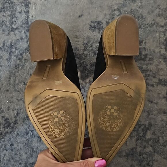 Black Vince Camuto Ginsel Suede Ankle Booties - 9.5 - Picture 5 of 6